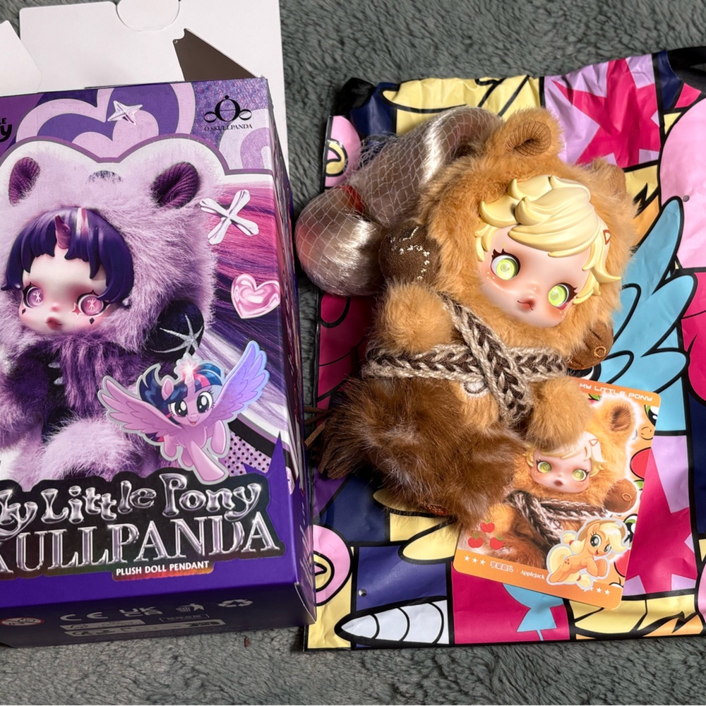 Pop Mart Skullpanda My Little Pony (Confirmed Applejack)